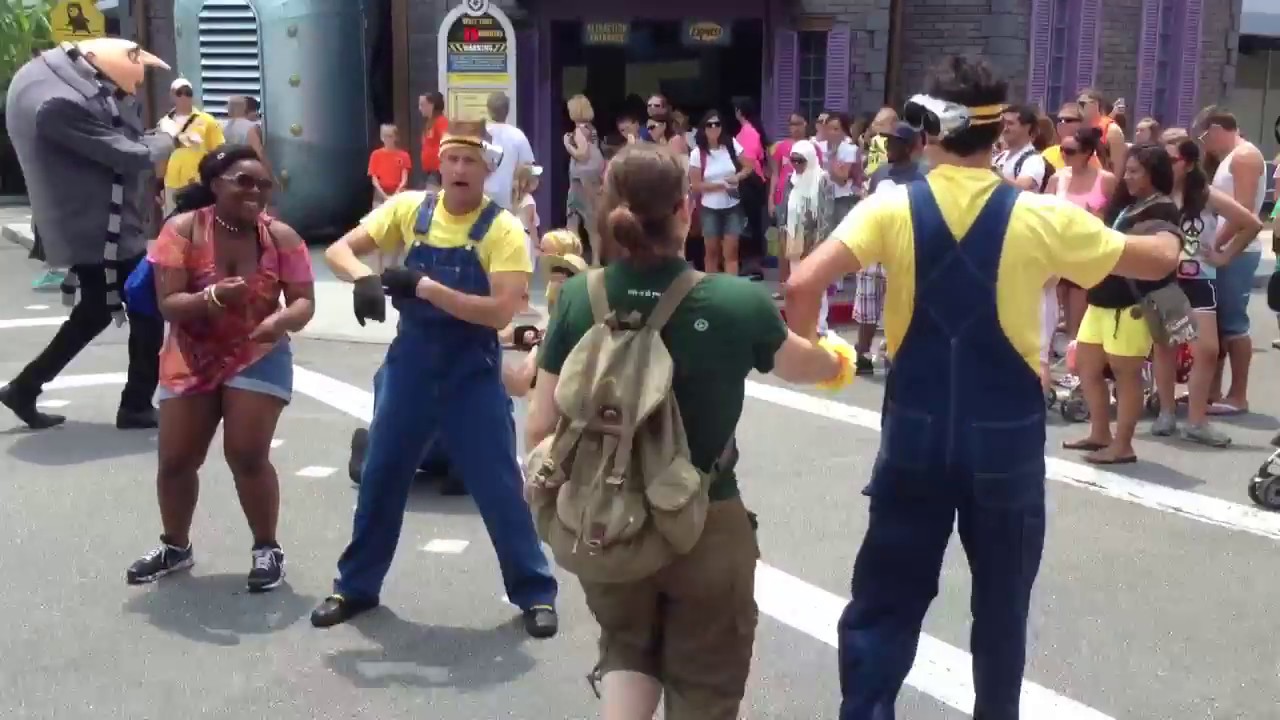 Despicable Me minion dance