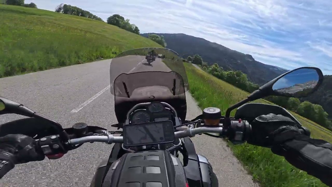 Col des Aravis Pyrenäen BMW R 1200 GS