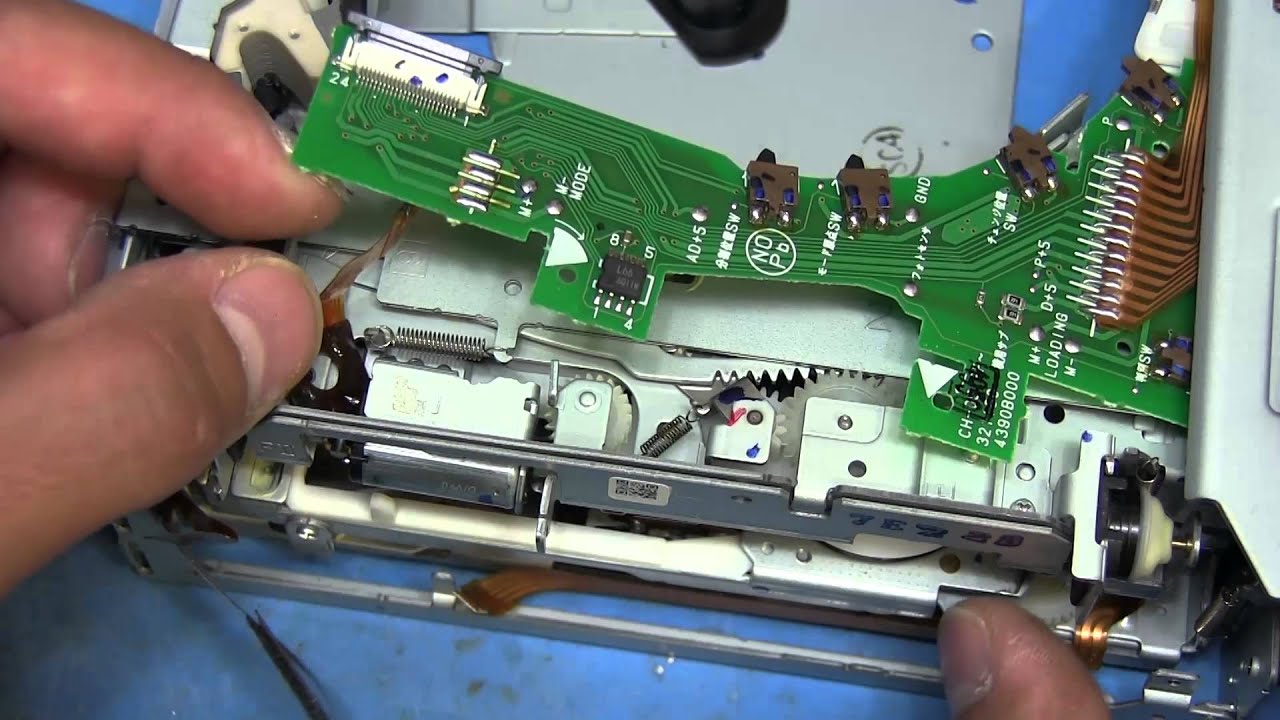 TWB #14 | Toyota RAV4 6 CD Changer Repair