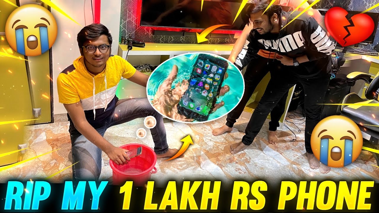 Rip My 1Lkh Rs Phone In water 😭 Prank Gone Wrong My Bro & His Friends Done Scam - Garena Free Fire