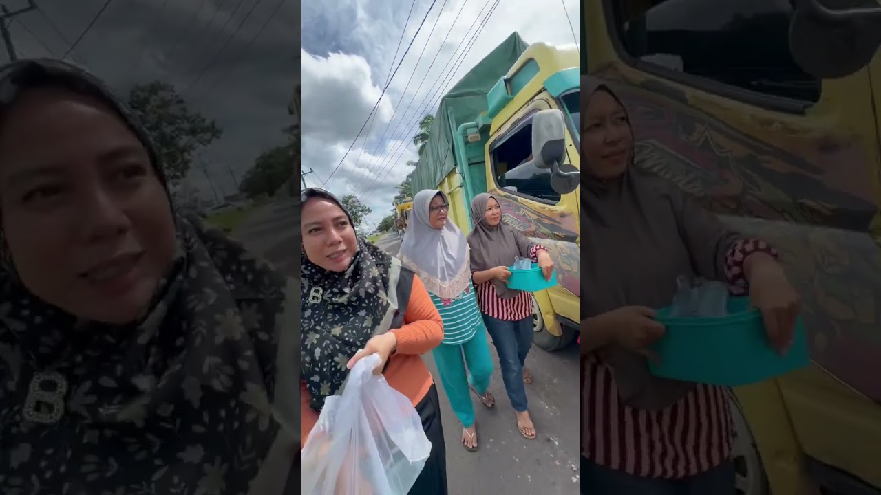 Jumat berkah di kala macet panjang 😍😍 #fypviral  #fypyoutube #jumatberkah #seharianlucu #berbagi 