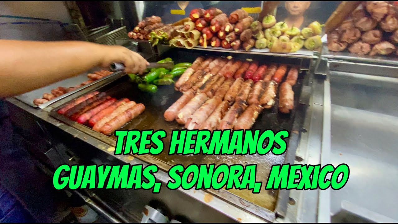 First time trying a Sonora hot dog from Tres Hermanos in Guaymas, Sonora, Mexico! #foodvlog #foodie