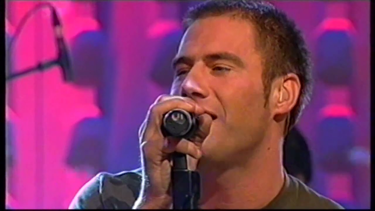 SASHA - LET'S GET CLOSER (UNPLUGGED)