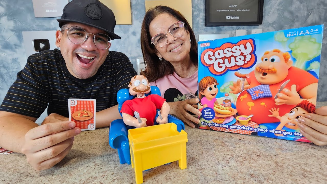 CUIDADO AO ALIMENTAR O COMIL&Atilde;O!!