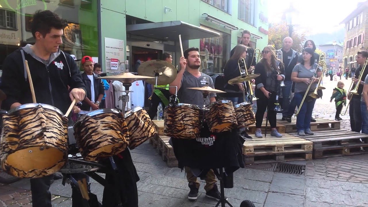 Güggigässler Hinterforst - Einmarsch / Shake It Off (Taylor Swift)