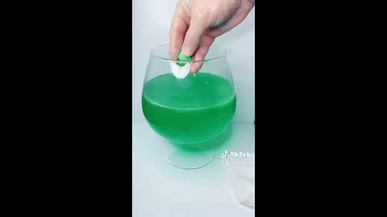 Nickelodeon slime bathbomb unboxing