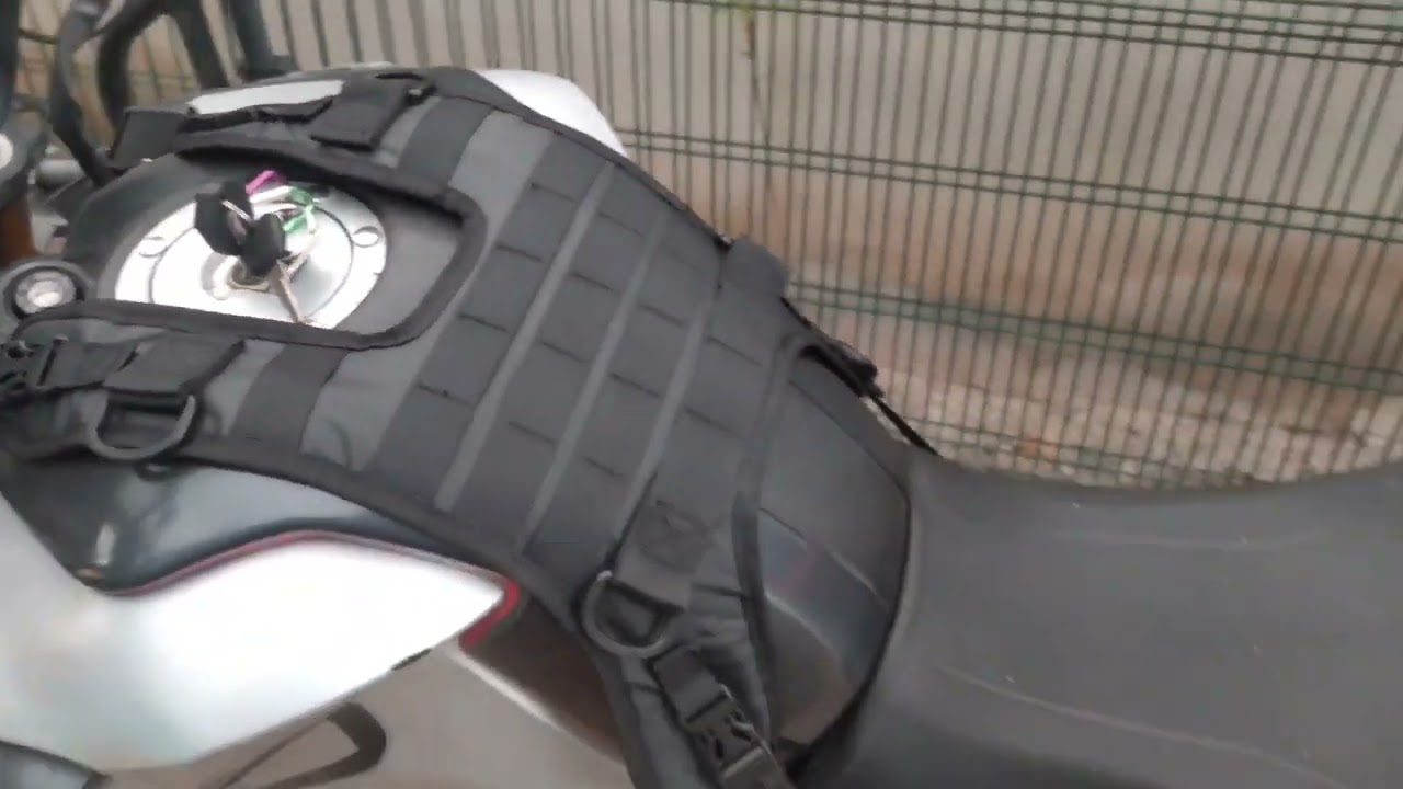 compré un Chaleco para tanque de motocicleta