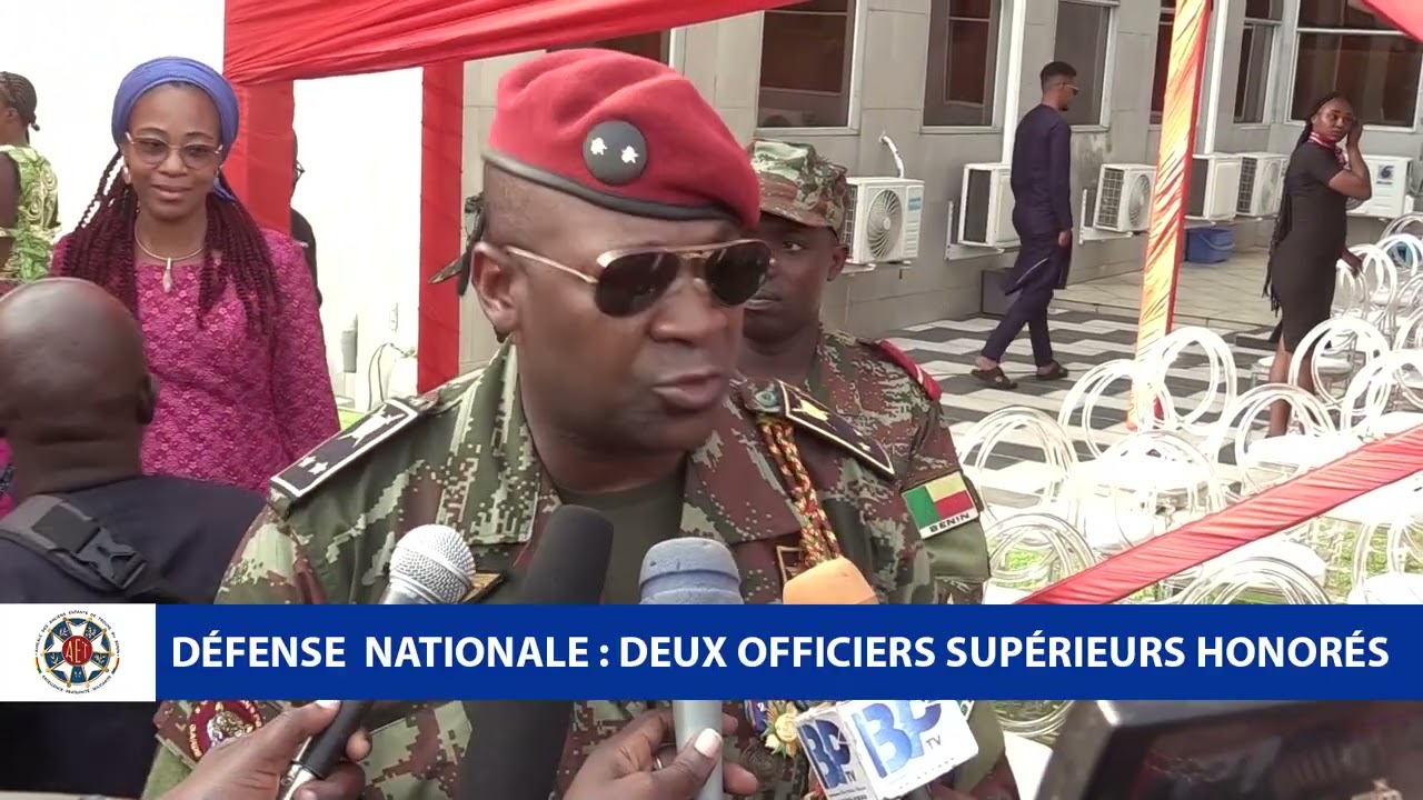 Défense nationale : Deux officiers honorés 