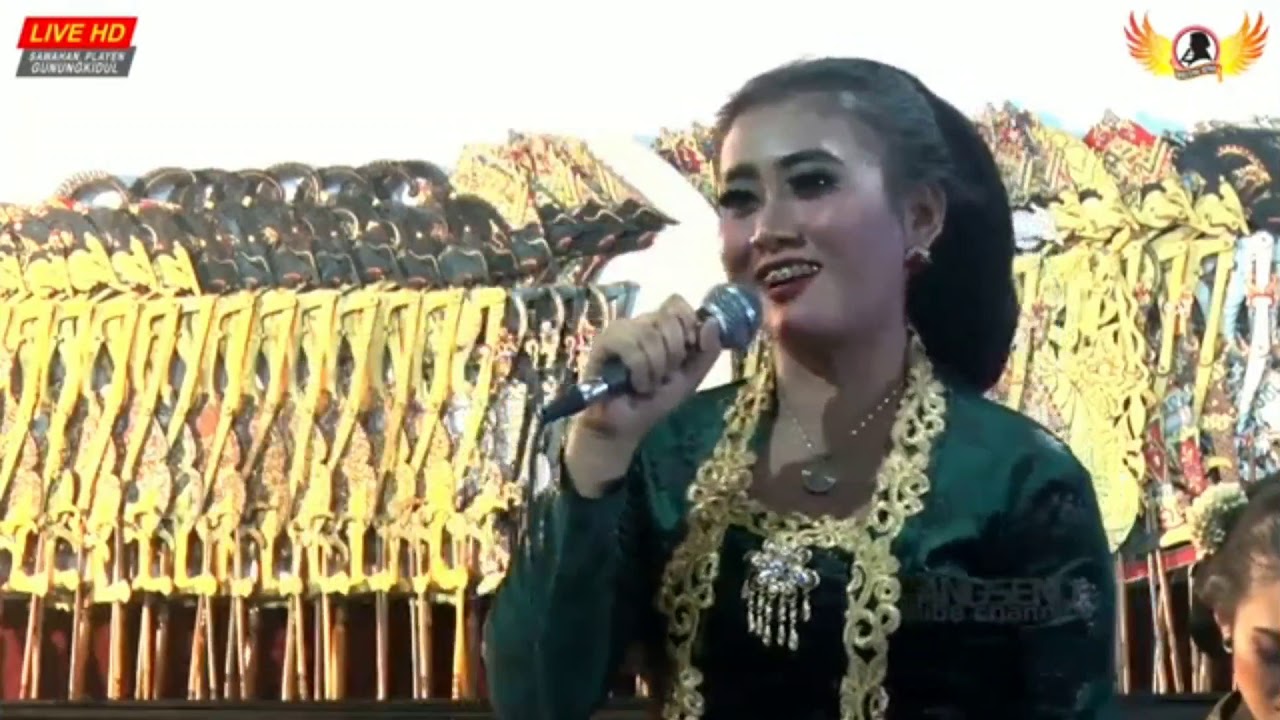 kembang rawe ...lian sindhu ( kebumen )