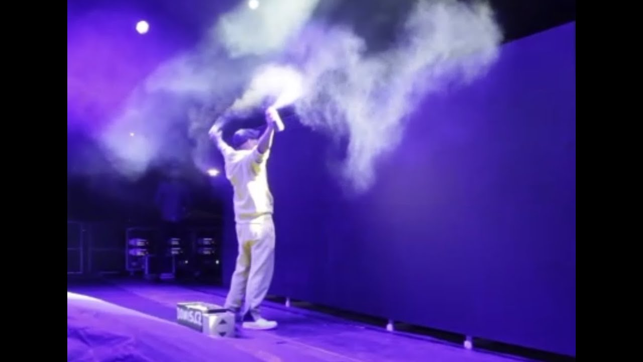 LIVE SPEED PAINTING SHOW by ALEX DOWIS - Mikulov 2015 - full verze