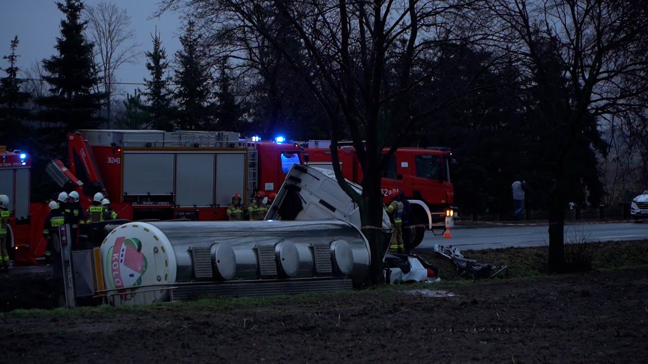 Tragedia na krajówce. Zginęły trzy młode osoby