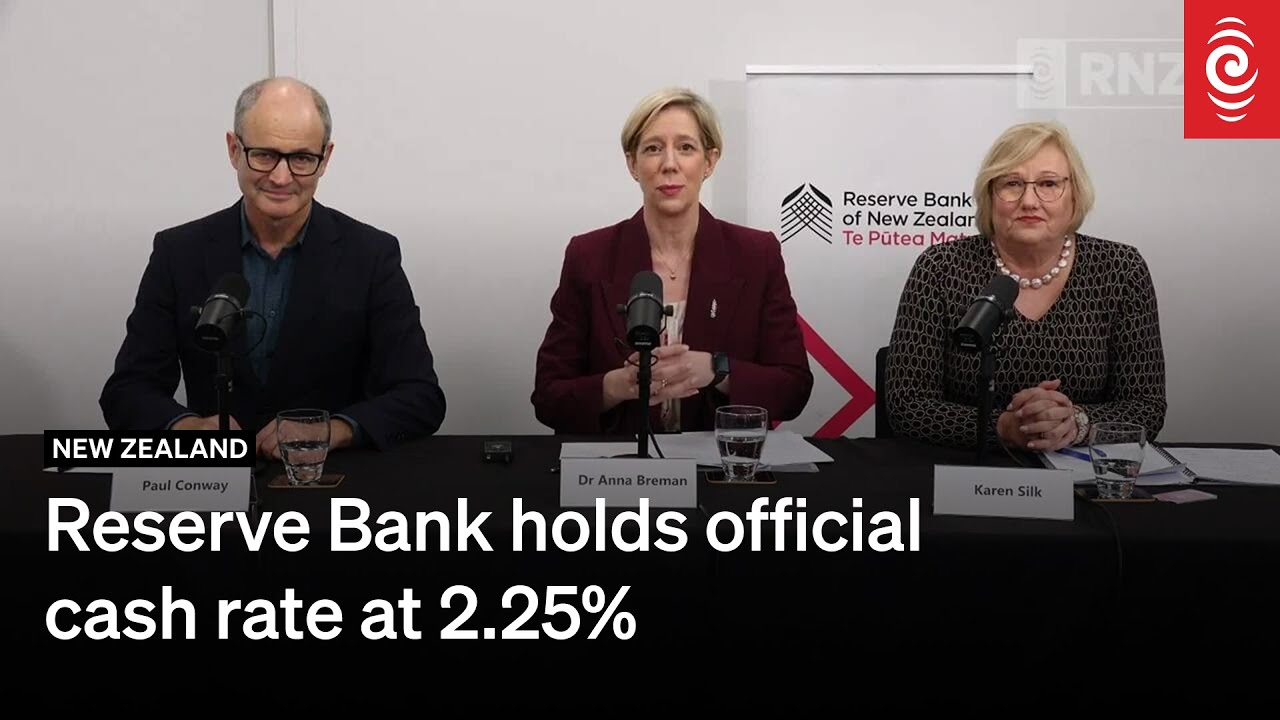 Reserve Bank holds official cash rate at 2.25% | RNZ