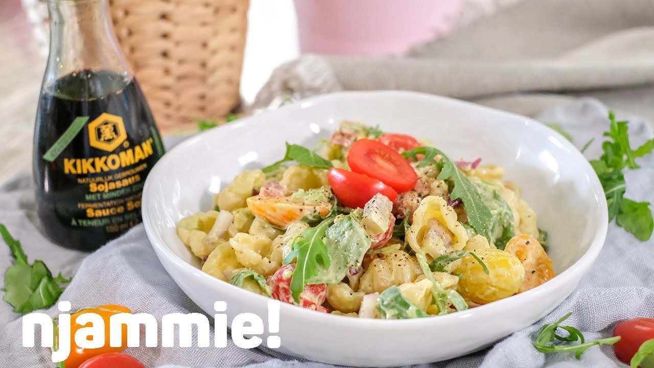 Pastasalade met avocado en spek Recept - Njammie