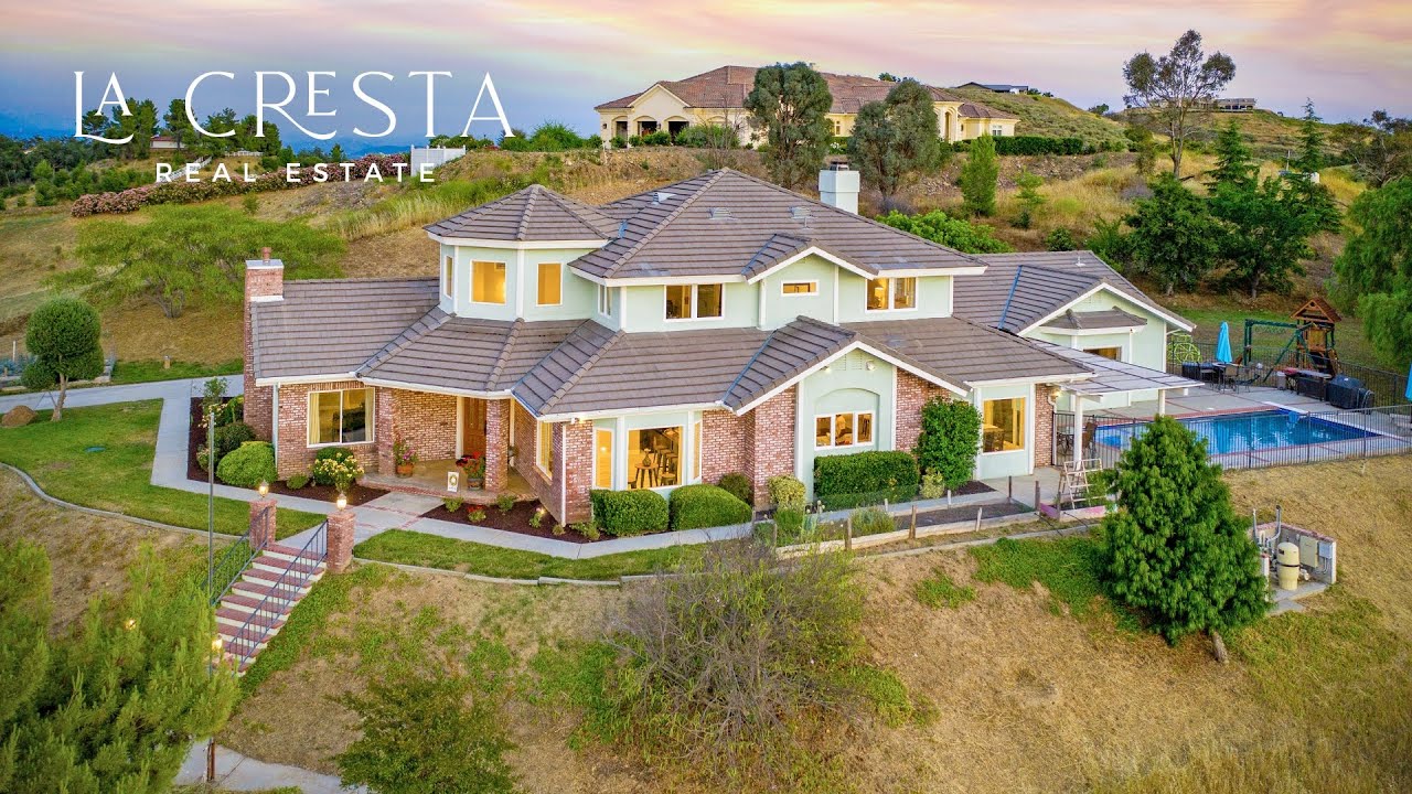 40148 Sierra Maria, La Cresta, CA 92562 — Offered by La Cresta Real Estate