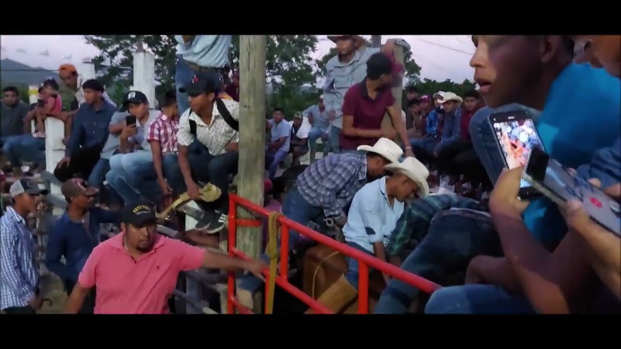 Jaripeo ranchero celebrado en el Gavilan Ixcatepec, Ver. 2023