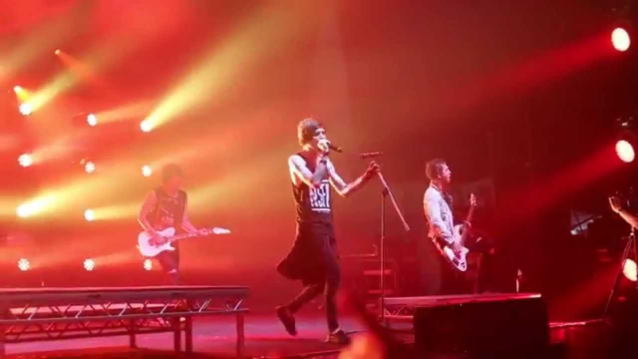 Asking Alexandria - The Death Of Me (live in Warsaw, Orange Festival, 14-06-15)