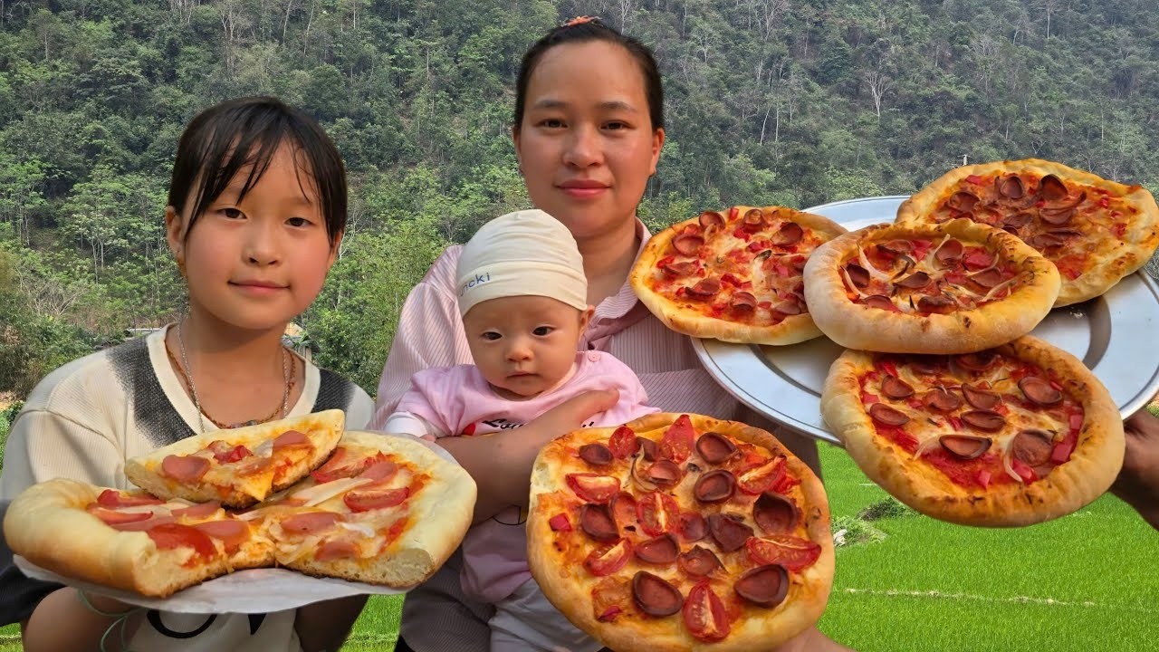 How To Make Pizza From Flour, Eggs, Tomatoes, Onions | Bảo Ngọc Family Life