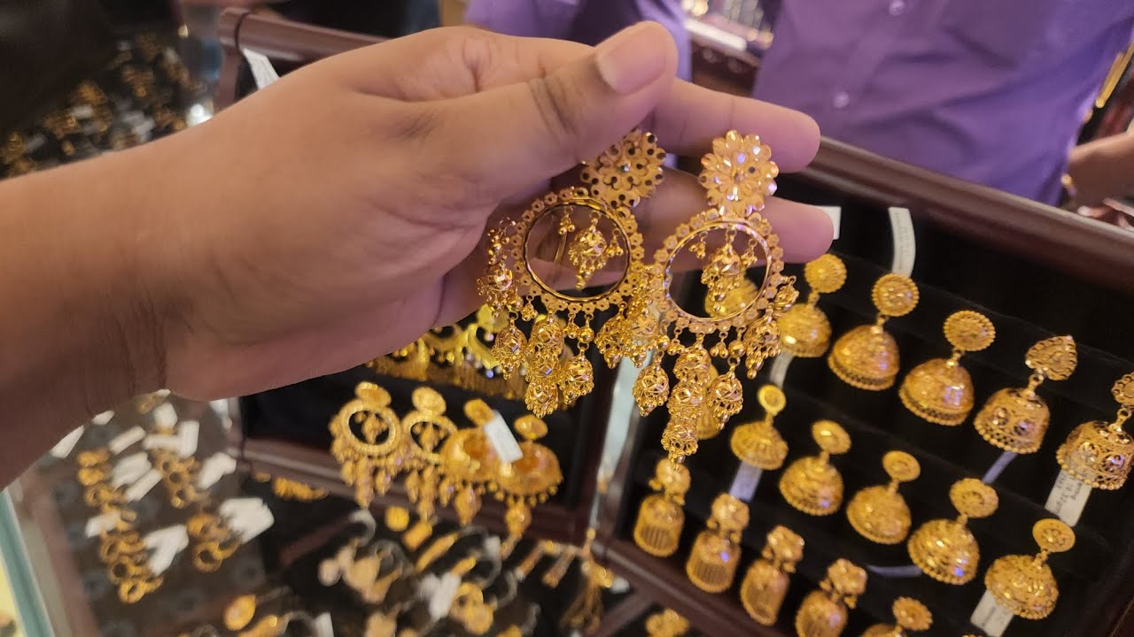 সোনার নানান ডিজাইনের ঝুমকা কালেকশন, আনন্দ জুয়েলার্স/ Gold Earrings  #gold #earrings #wedding #reels