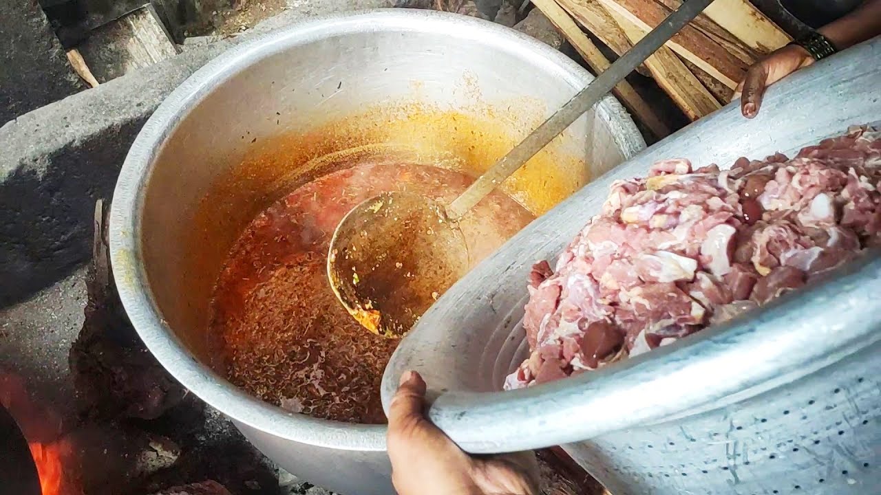 90 ₹ Inamkulathur Alif Beef Biryani Cooking / Rockfort foods