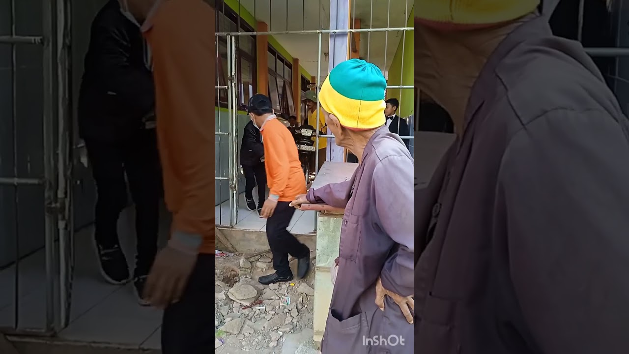 Waliyullah Bindhere Bakur hadir disela-sela pawai Perpisahan kelas 6 SDN 2 Bungatan #bindherebakur