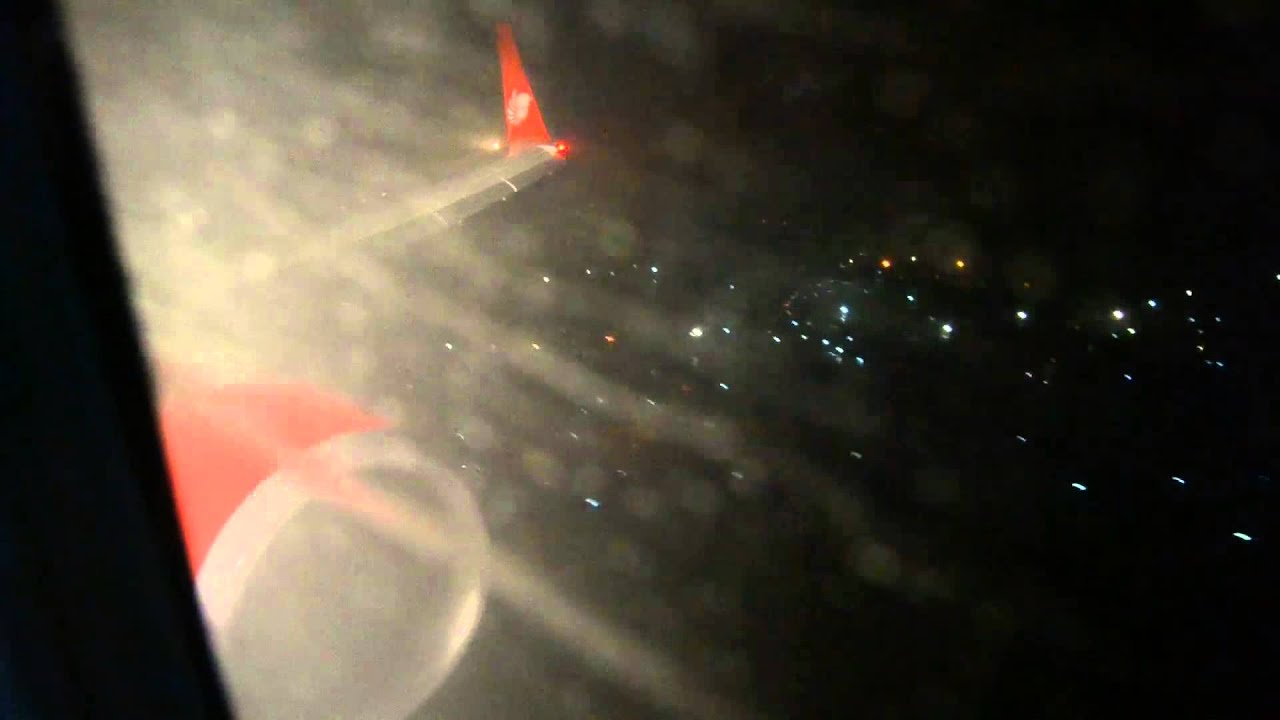 GO AROUND!!! Lion Air Boeing 737-900ER at Jakarta (CGK)