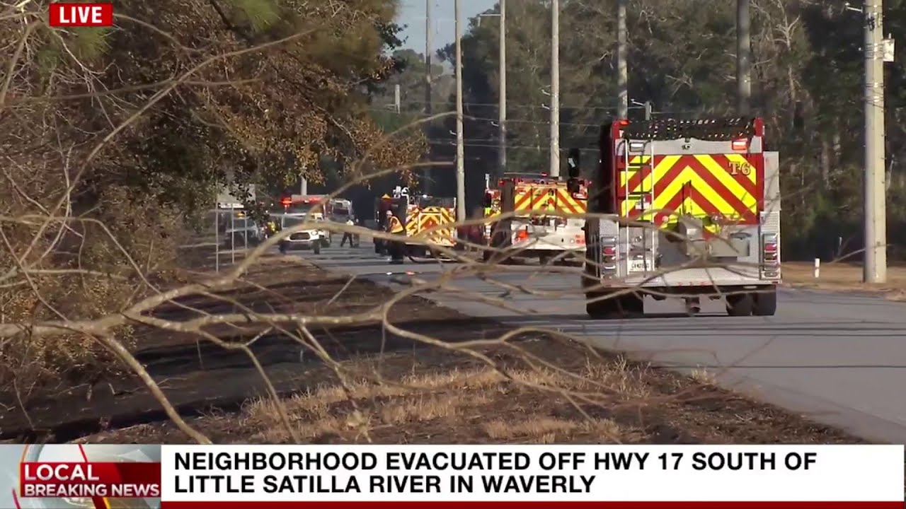 Large outdoor fire causes closures, evacuations for Camden County neighborhood