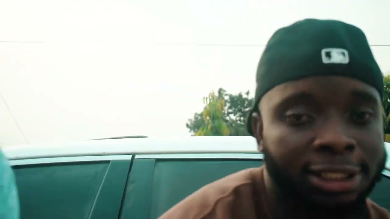 Aha Ay3 D3 ft Kwesi Amewuga (Visualizer)