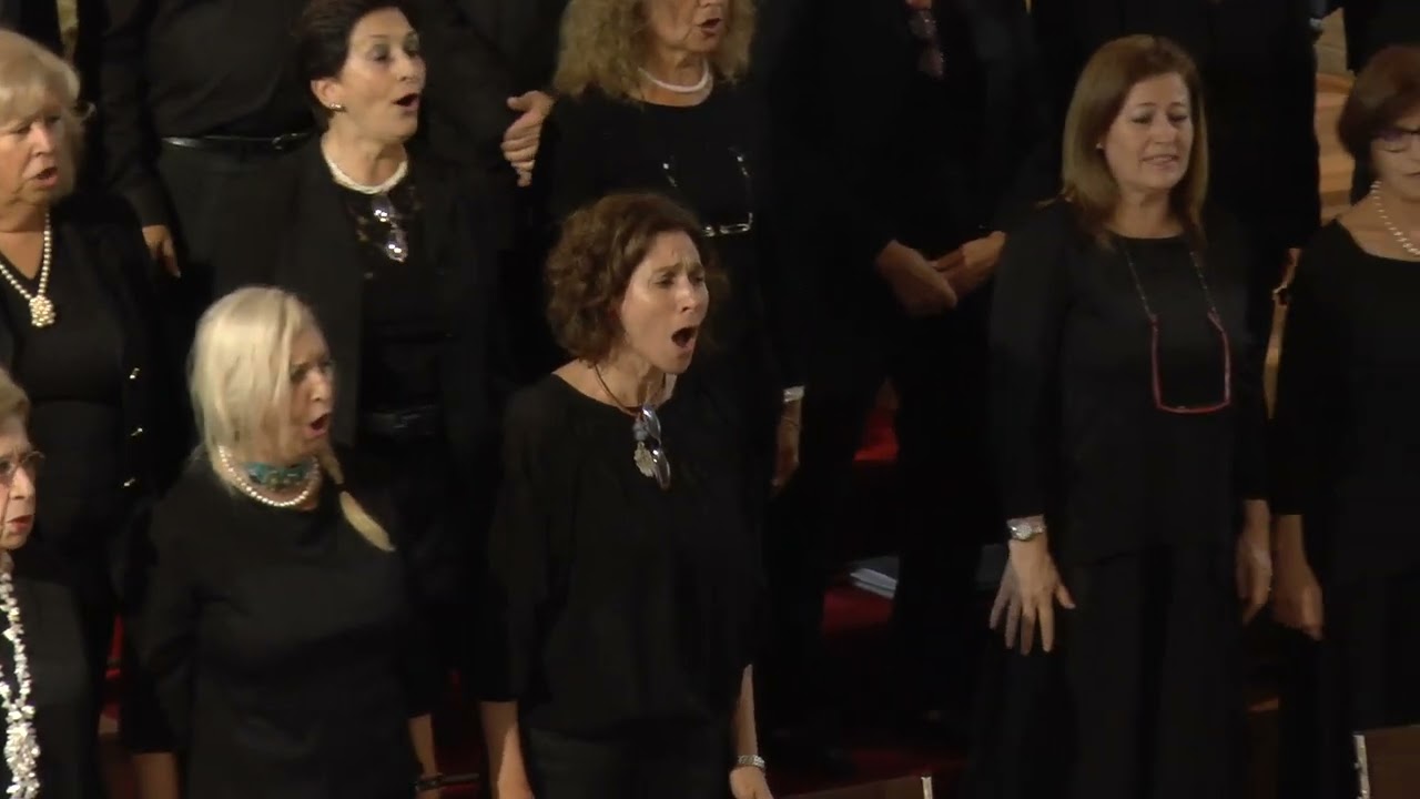 SIYAHAMBA (canción zulú)