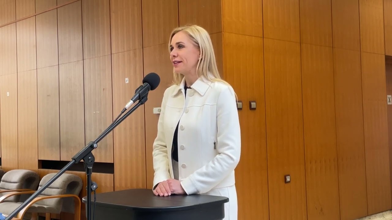 🔴 Ministerka Denisa Saková hovorí, že strana Hlas zmeny vo vedení RTVS podporuje | Aktuality