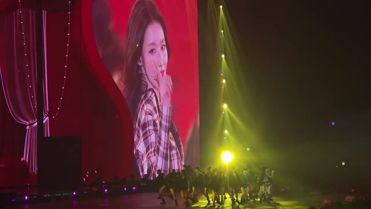 아이들 슈화 솔로 - Red Redemption in 2026 i-dle 콘서트 World Tour Synocopation #체조경기장 ＃260221 #현장영상 ＃미공개 ＃최초공개