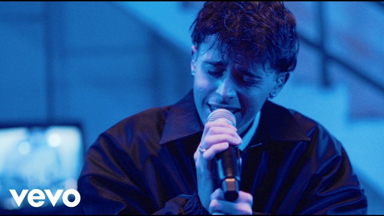 daniel sabater - UN AÑO DE MIERDA (Live Session)