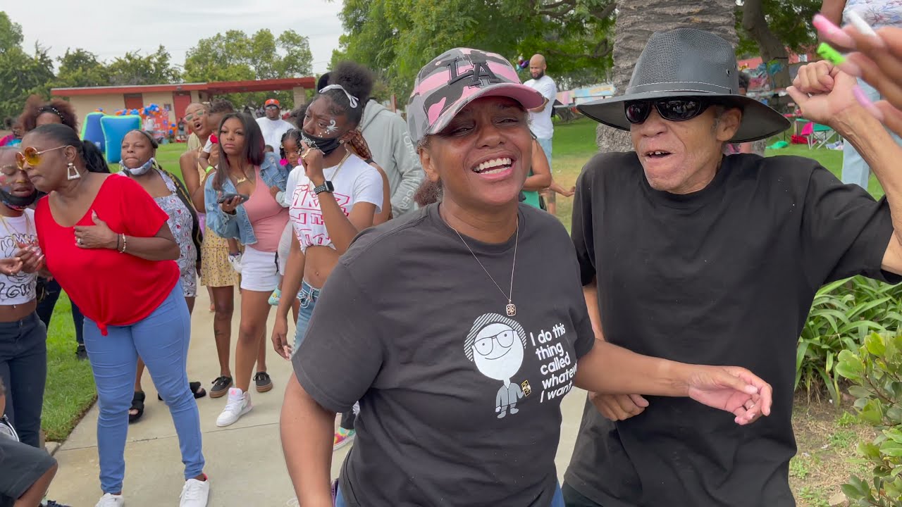😂 Paw Paw Said Hold On I'm Tryna DANCE‼️| FOLLOW @TOMMYHOTGIRLZTV @TOMMYTHECLOWN