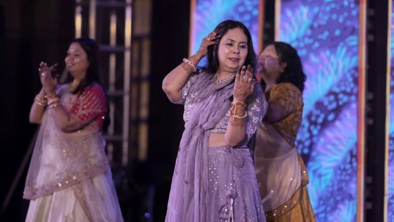 Groom's Mother Dance Performance | Ladies Sangeet Dance Performance | Groom’s Family Special 💃