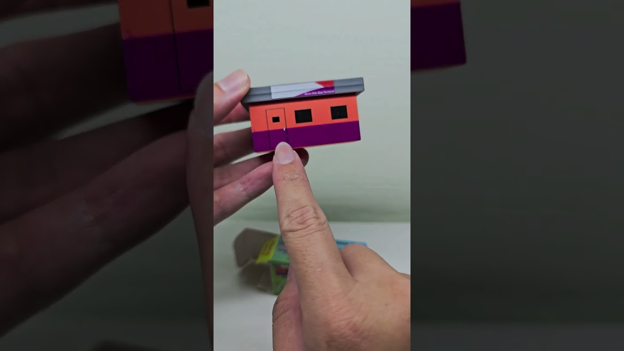 Singapore Road side Bus Terminal Container Blind Box diorama display 1:110 scales SG_BC_Bus 