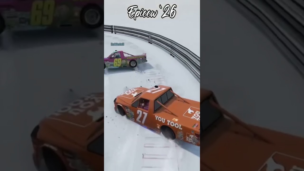 Эмили попадается на удочку Кертиса и вылетает из машины! | Короткие видеоролики с гонками в GTA O...