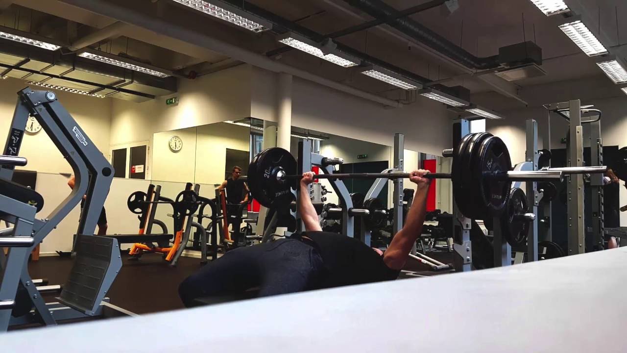 Bench press - 130kg and 140kg