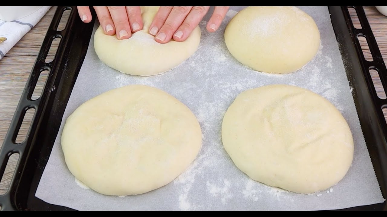 Puccia fatta in casa: il pane pugliese croccante e saporito!