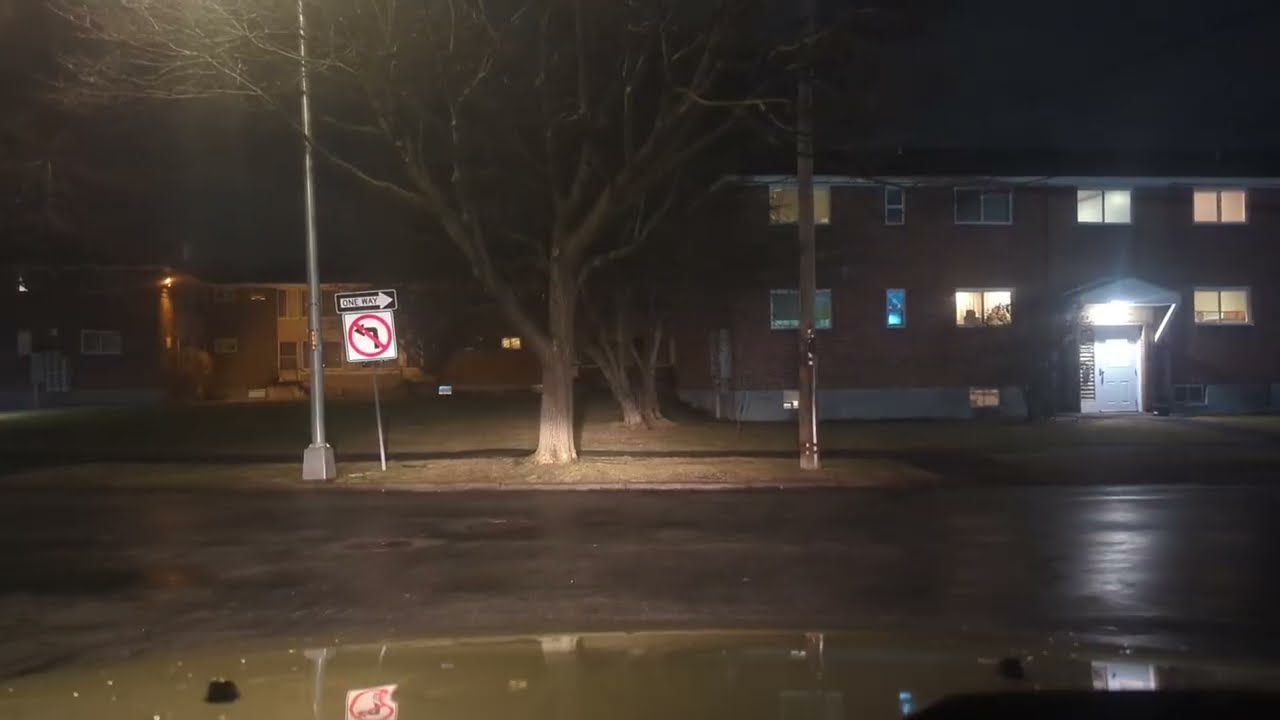  #SYRACUSE NEW YORK EASTWOOD NEIGHBORHOOD ON A SATURDAY NIGHT 