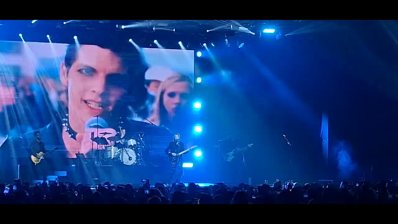 Adrienne - The Calling Live at Waterfront Cebu 