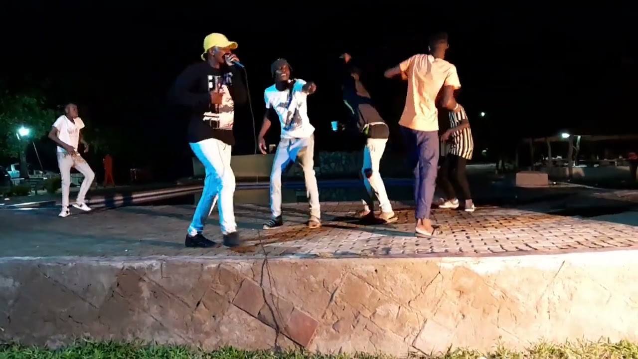 TroubleMaker Performance