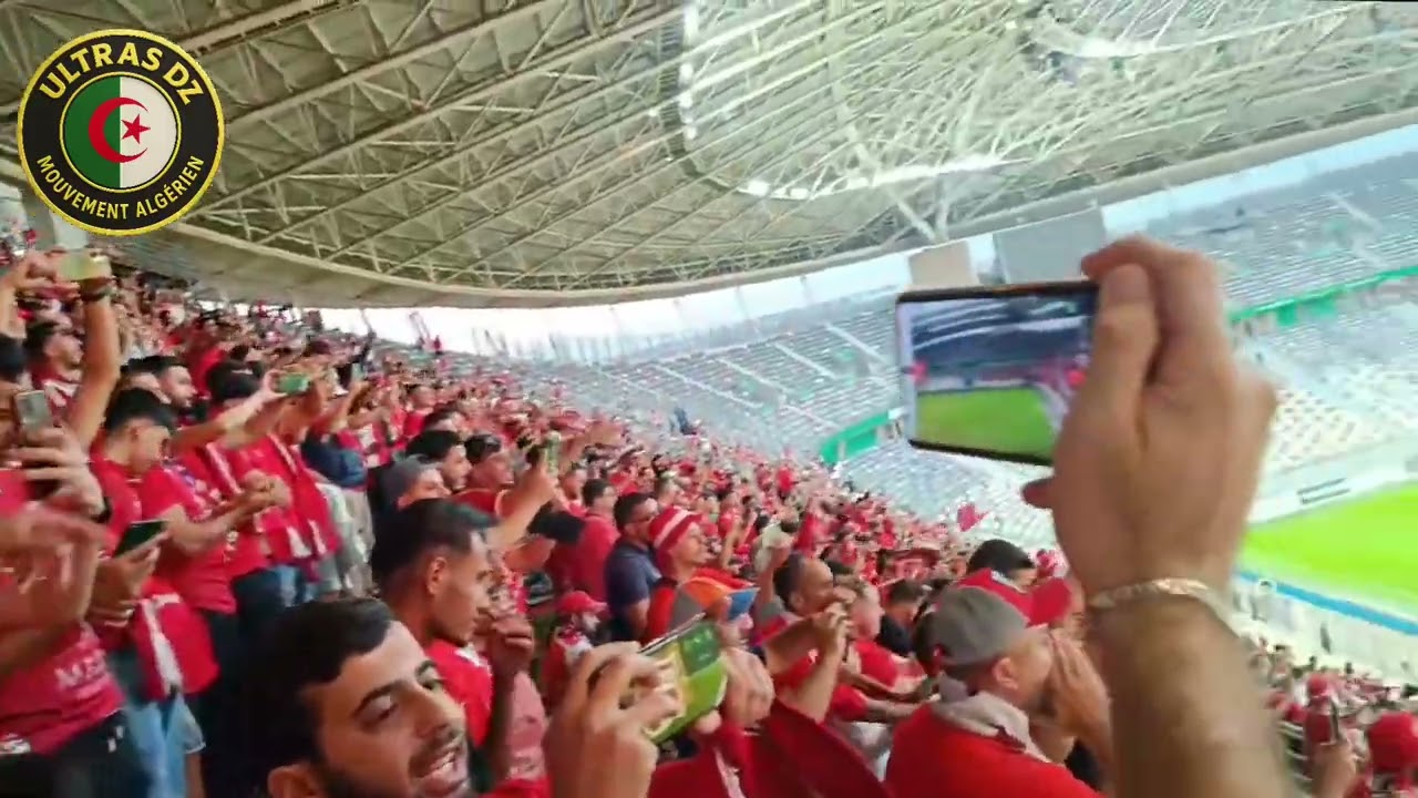 Animation Ultras Fanatic Reds  (CR Belouizdad Fans)
