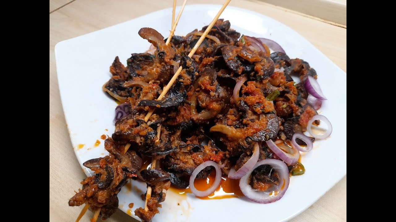 Peppered snails # How to make pepper snails sauce # Cameroonian fried snails recipe# Congo meat