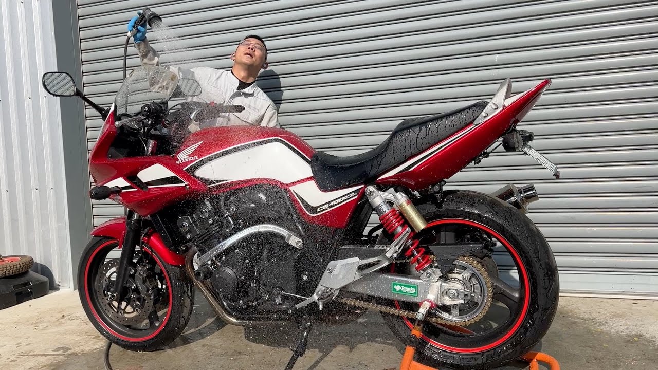 【解説付き】誰でもできる！失敗しないバイクの洗車方法。【CB400SB】
