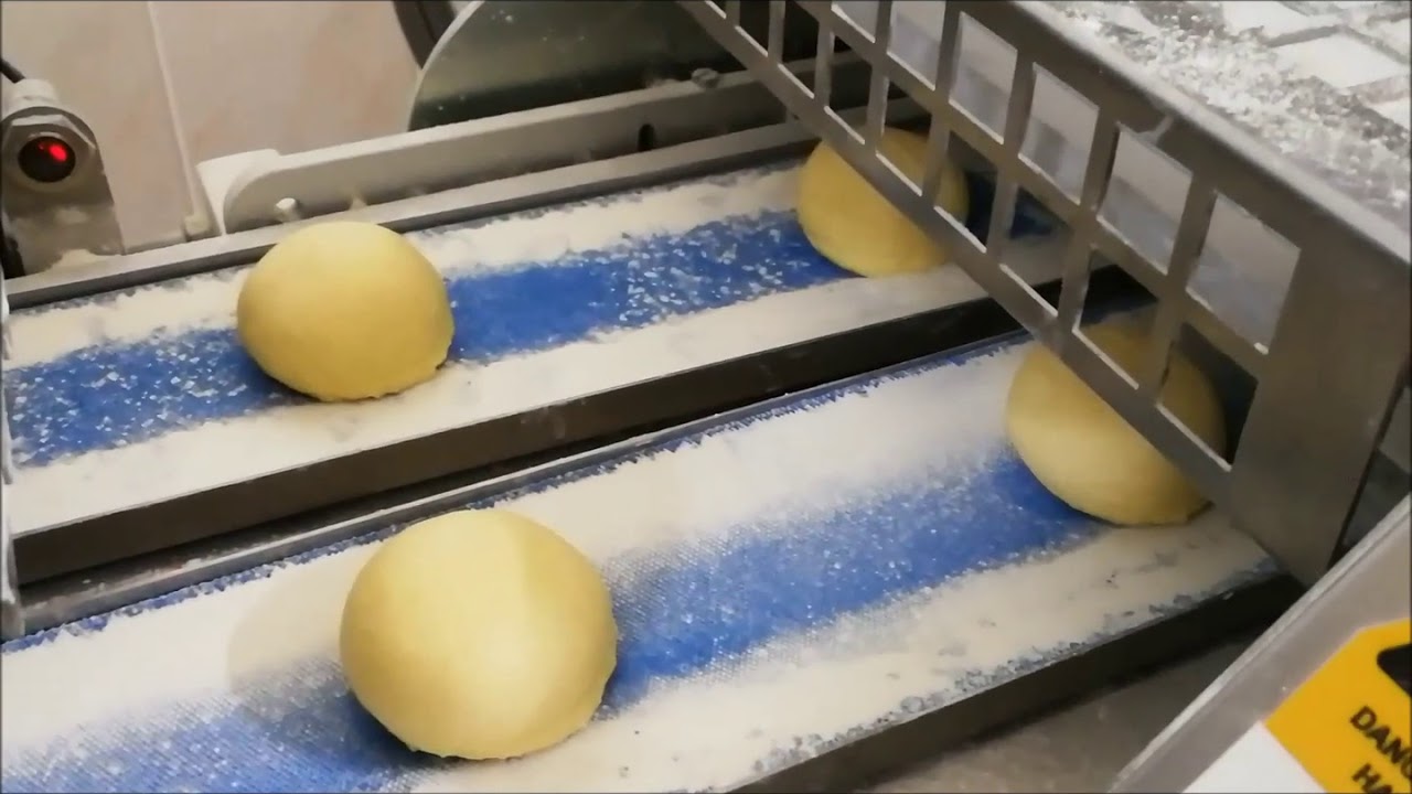 Linia do produkcji pączków, Jeden człowiek+MINI LINE=wiele możliwości, Sottoriva, #BakeRes.pl,