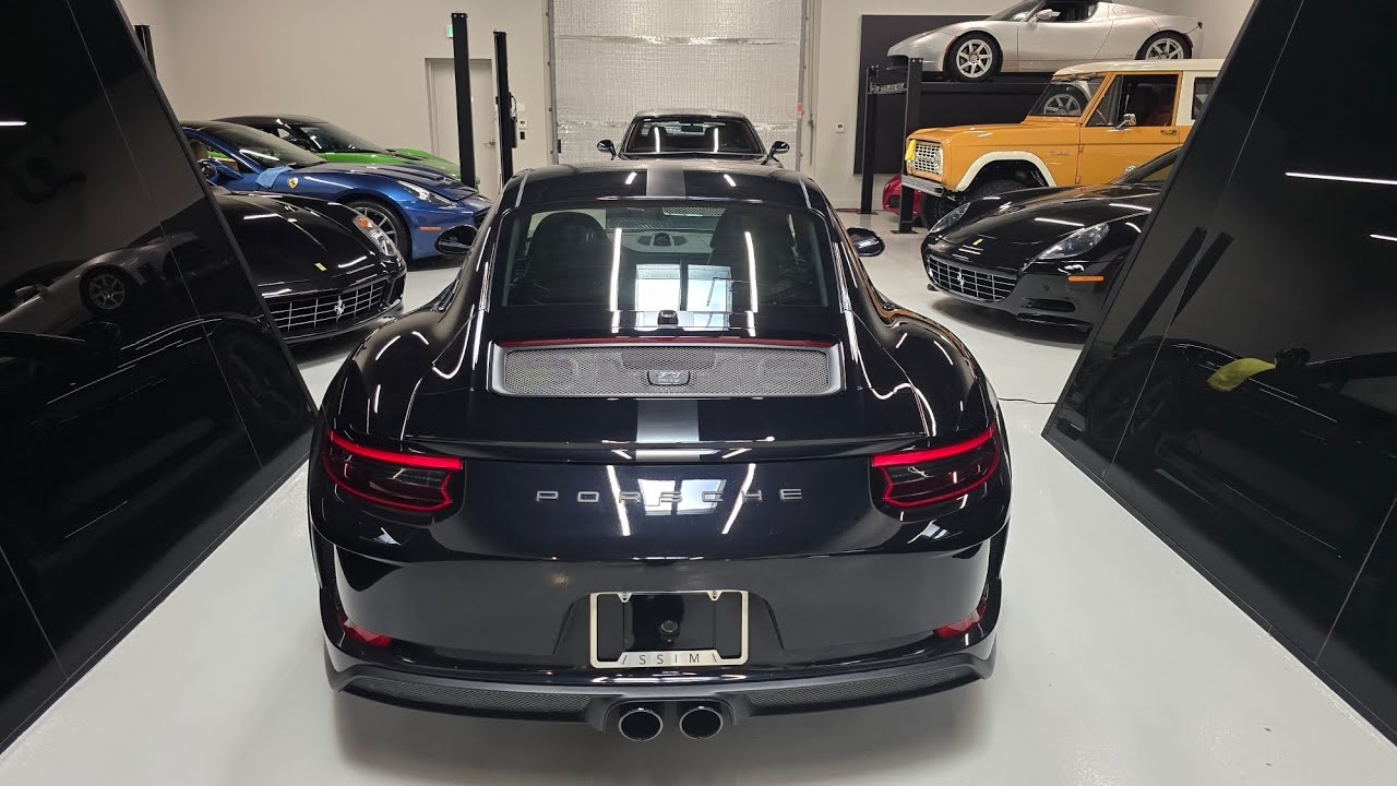 ISSIMI Exclusive: Supercars, Hypercars & Ultimate Rides!