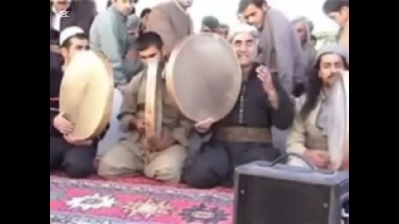 (( تەکیەی کاکی سیساوە )) مەراسیمی وەفاتی کاکی سیساوە حاجی کاک عبدالعزیزسالی 2007