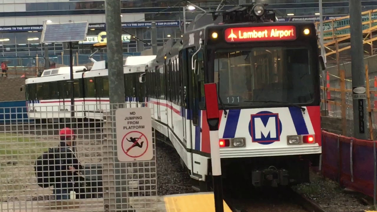 The MetroLink Light Rail in St. Louis: April 2017