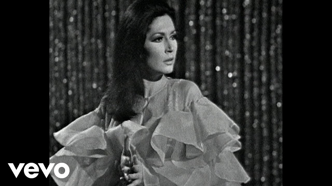 Rocio Jurado - Mi Amigo (FELICES AÑOS 70 - FIN DE AÑO 1969 (ACTUACIÓN TVE))