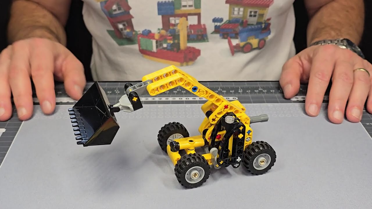 Lego 42197 Telehandler assembly real time