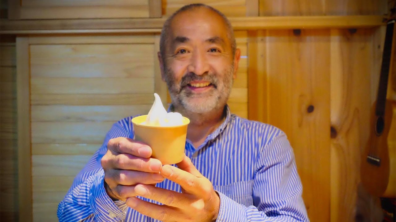 【ケビンのソフトクリーム】キャンピングカーでもある移動式キッチンカーで販売する北海道西興部村の極旨ソフト！